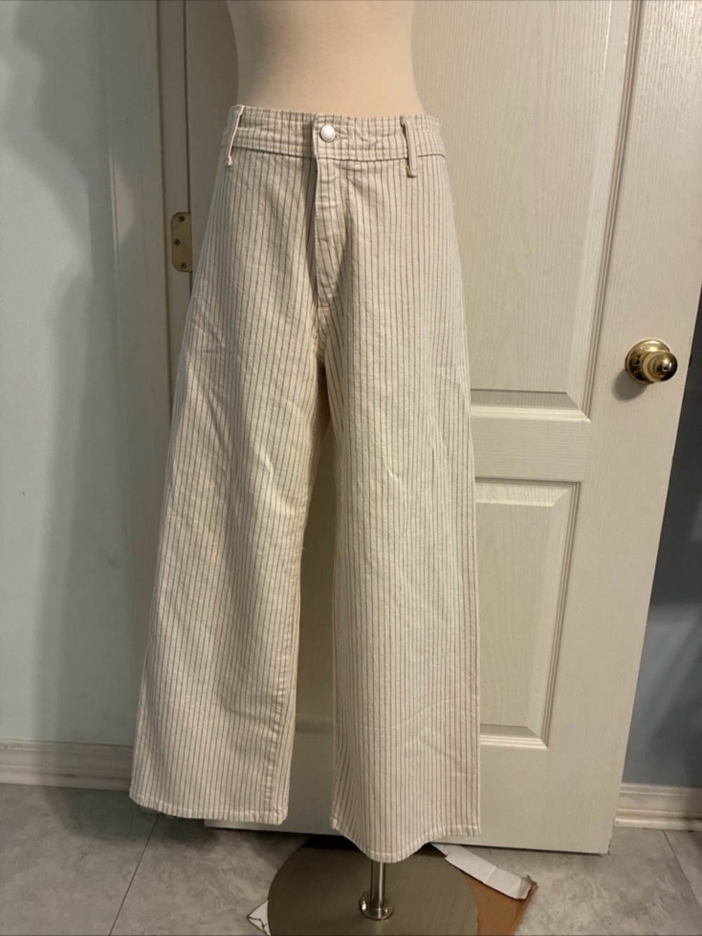 High-Rise Sailor Wide Leg Jeans Universal Thread Cream Blue Striped 8 Regular